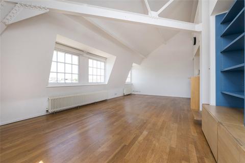 2 bedroom maisonette to rent, Prince of Wales Road, Kentish Town, London