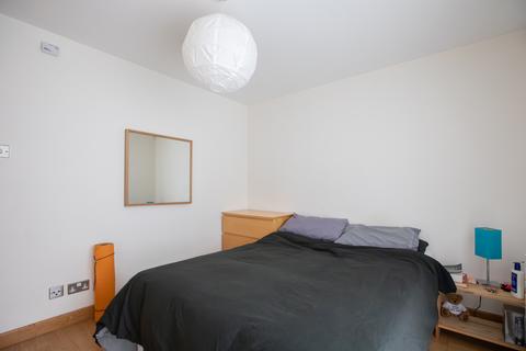 1 bedroom flat for sale, Dock Street, Edinburgh EH6