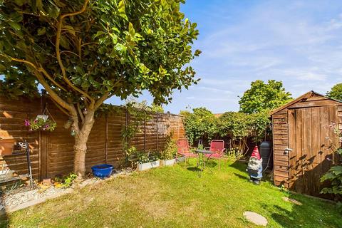 14 Gosforth Court, Nottingham, NG2 2JJ