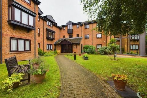 1 bedroom flat for sale, Windsor Close HA6