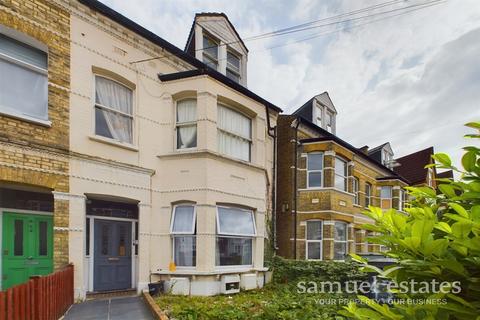 1 bedroom flat for sale, Gleneagle Road, Streatham, London, SW16