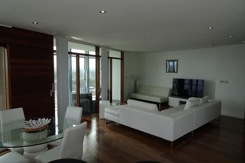 2 bedroom penthouse to rent, Holloway Circus Queensway, Birmingham B1