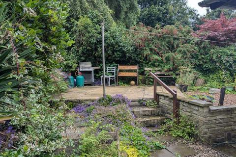 5 Marley Close, Bradford, BD8 0LS