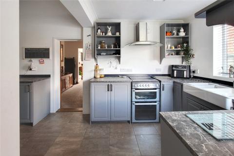 367 Drayton High Road, Hellesdon, Norwich, NR6 5BG