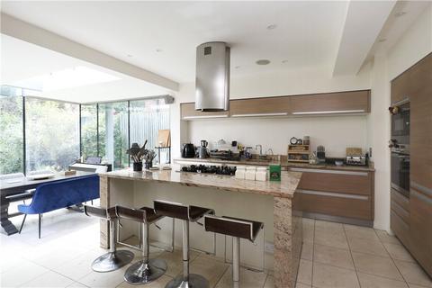 15 Ridgway Place, London, SW19 4EW