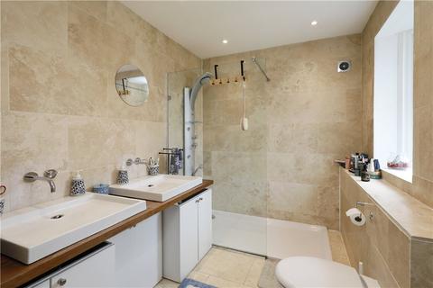15 Ridgway Place, London, SW19 4EW