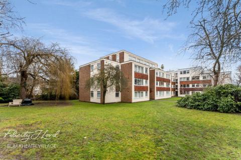 Studio for sale, Oakcroft Court, Liskeard Gardens, London, SE3