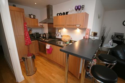 2 bedroom apartment to rent, Lake House, Ellesmere Street, Manchester M15