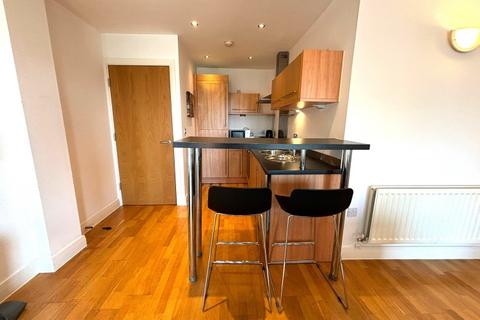 2 bedroom apartment to rent, Lake House, Ellesmere Street, Manchester M15