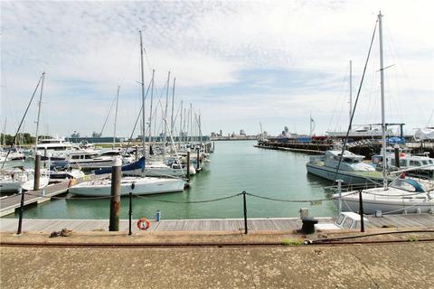 2 bedroom apartment for sale, Salt Meat Lane, Gosport, Hampshire