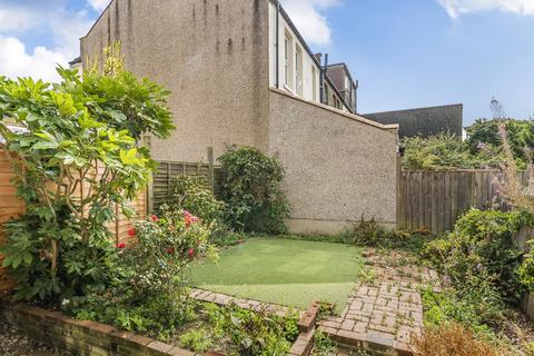 5 Pelham Road, Beckenham, BR3 4SQ