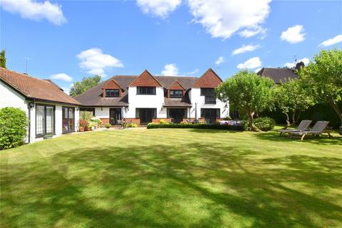 5 bedroom detached house for sale, High Park Avenue, East Horsley, KT24