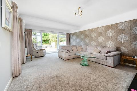 5 Ardingly Road, Saltdean, Brighton, BN2 8EG