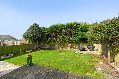 5 Ardingly Road, Saltdean, Brighton, BN2 8EG