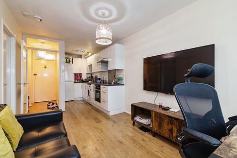 1 bedroom apartment for sale, Cambridge Road, London E11