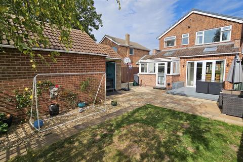 3 bedroom detached house for sale, Park Road, Barnstone, Nottingham