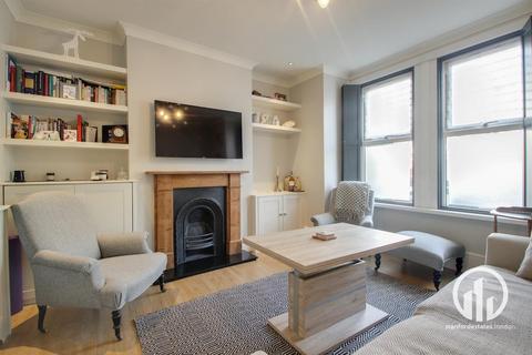 2 bedroom flat to rent, Leahurst Road, Hither Green, London, SE13