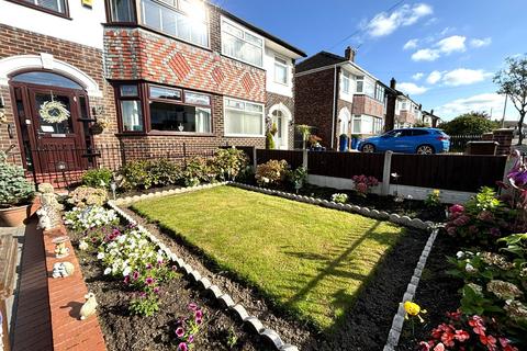 3 bedroom semi-detached house for sale, Hulme Road, Denton