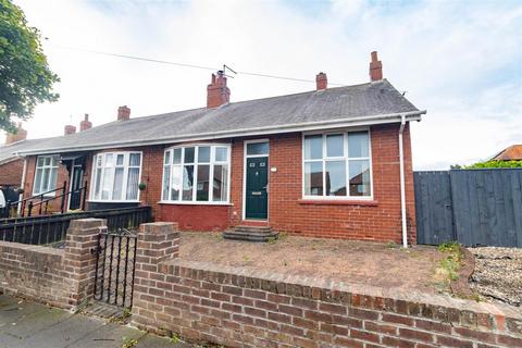 2 bedroom semi-detached bungalow for sale, Lynn Road, North Shields