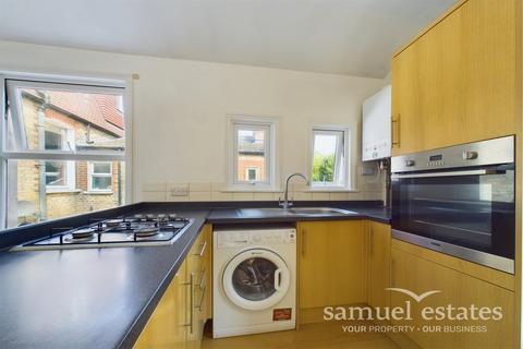 2 bedroom flat for sale, Franciscan Road, Tooting, SW17