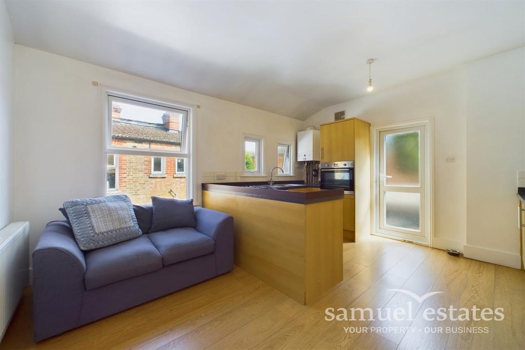 Kitchen/Living area