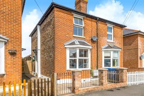 3 bedroom semi-detached house for sale, George Road, Farncombe, Godalming, GU7