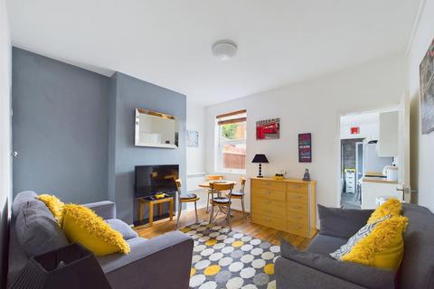 2 bedroom terraced house for sale, St. Kilda Parade, Gloucester