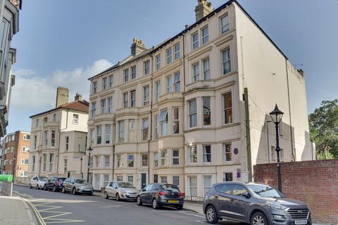 2 bedroom flat for sale, Kent Road, Southsea