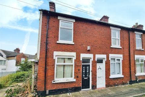 2 bedroom end of terrace house for sale, Summerbank Road, Tunstall, Staffordshire ST6