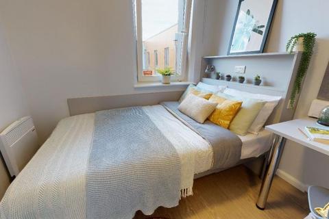 1 bedroom in a flat share to rent, Silver En Suite Plus at Will Wyatt Court, 168 Pitfield St, Hoxton N1