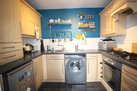 2 bedroom apartment for sale, Collingsway., Darlington