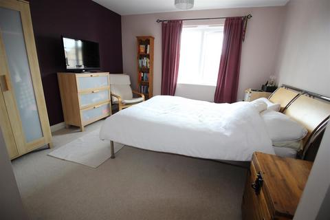 2 bedroom apartment for sale, Collingsway., Darlington