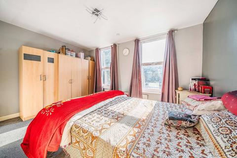 5 bedroom terraced house for sale, Farmer Road, Leyton, London, E10