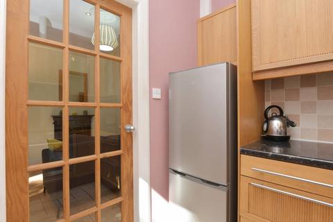 20/8 Lower Granton Road, Edinburgh, EH5 3RT