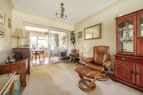 81 Broadacres, Guildford, GU3 3AY