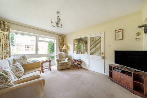 81 Broadacres, Guildford, GU3 3AY
