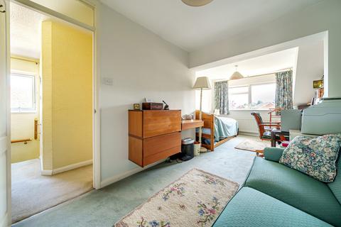81 Broadacres, Guildford, GU3 3AY