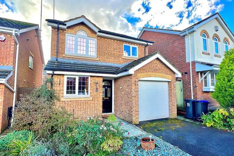 3 bedroom detached house for sale, Burton Close, Daventry NN11