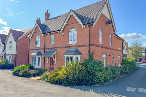 5 bedroom detached house for sale, Weft Way, Off The Long Shoot