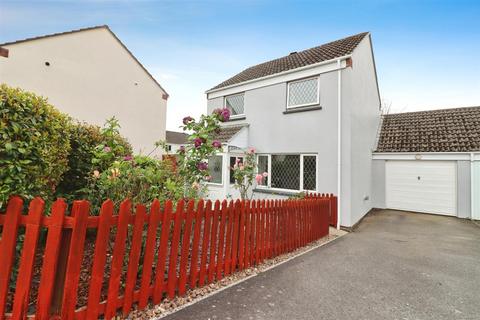 3 bedroom link detached house for sale, Woolbarn Lawn, Barnstaple