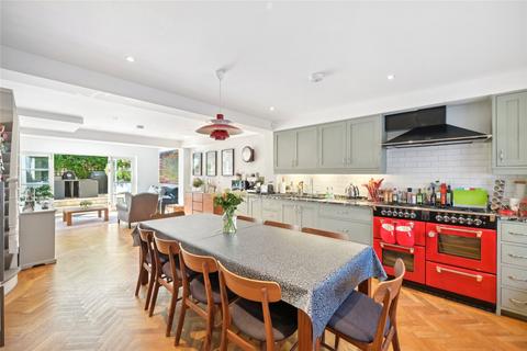 4 bedroom terraced house for sale, Chesson Road, Fulham, London, W14