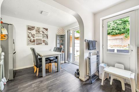 12 Althorp Close, Leicester, LE2 8PZ