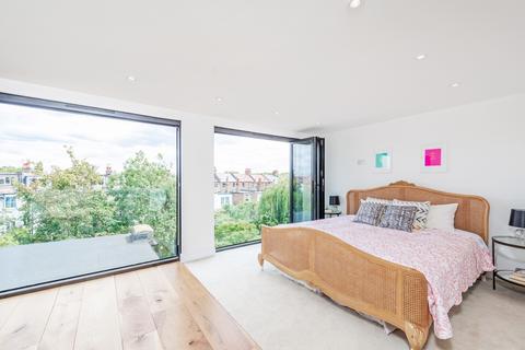 5 bedroom house to rent, Warner Road London N8