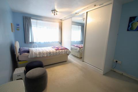 Flat 10, Larkswood Court The Avenue, London, E4 9SF
