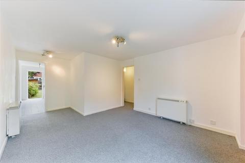 20 Delaporte Close, Epsom, KT17 4AF
