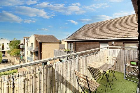 80 Davis Way, Sidcup, DA14 5JR