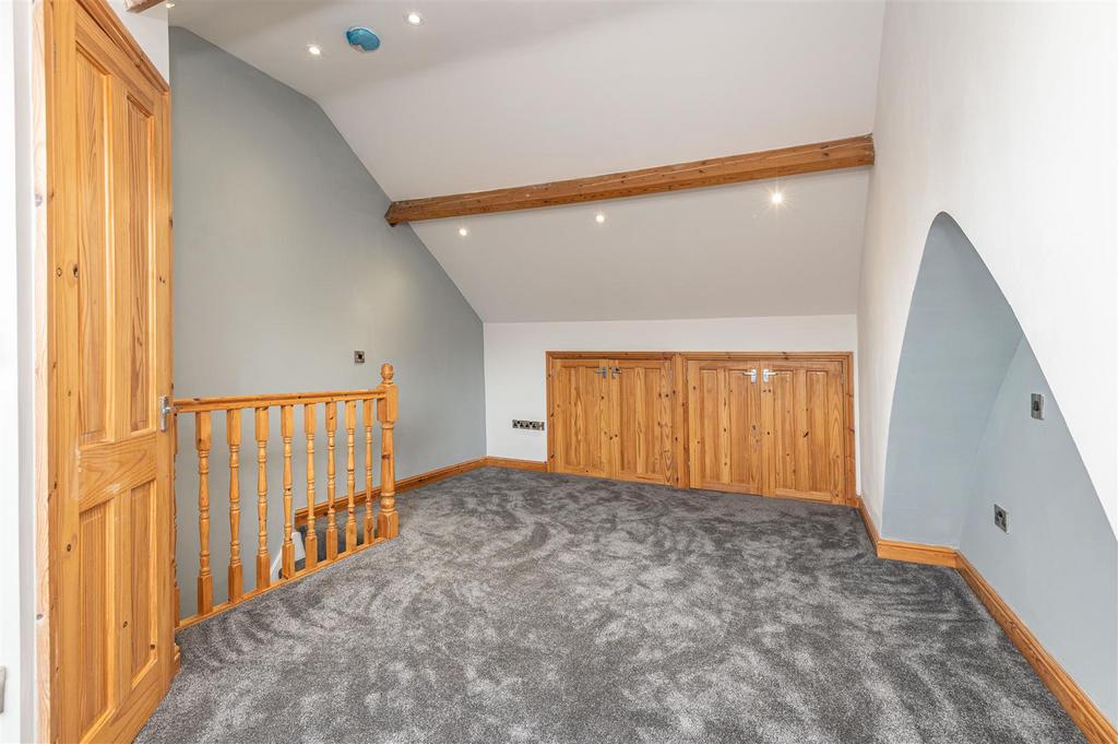 25 - 115 Summer Lane S75 2 AD.jpg
