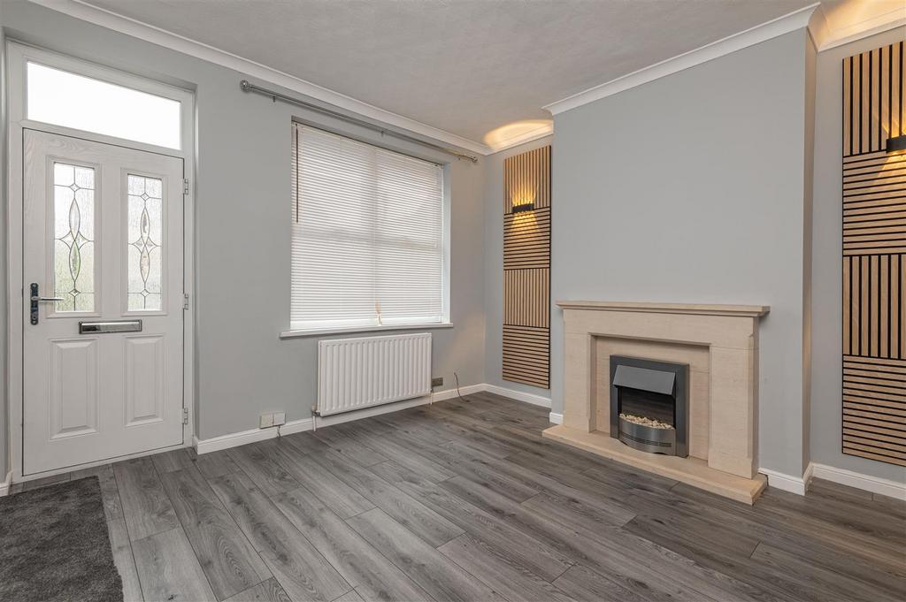 03 - 115 Summer Lane S75 2 AD.jpg