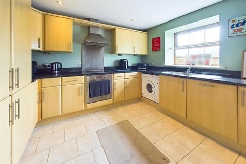 2 bedroom apartment for sale, Towpath House, Canal Road, Riddlesden, Keighley