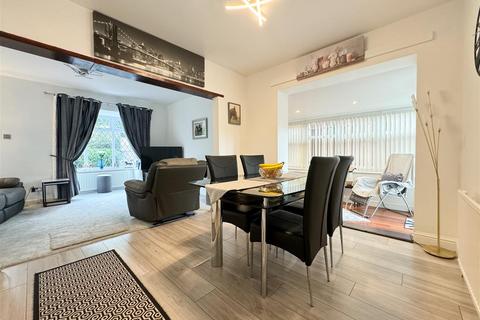 undefined, Newton Avenue, Stocksbridge, S36